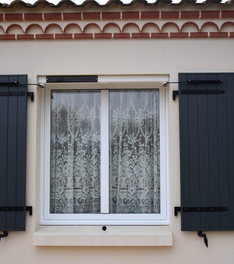 Fenêtre aluminium blanc fabricant Sopac 2